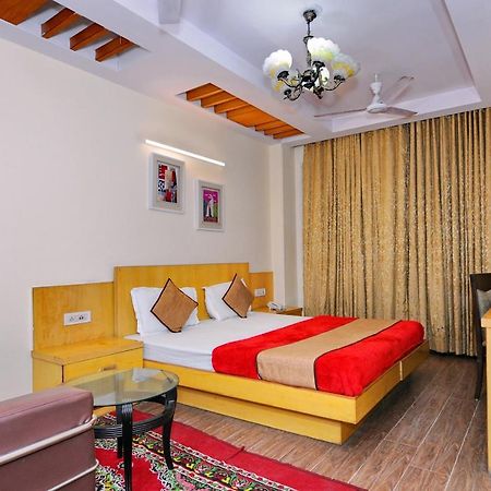דלהי Hotel Tjs Grand מראה חיצוני תמונה