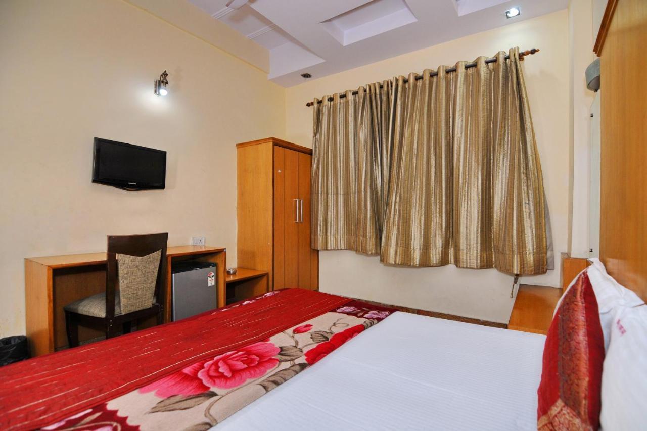 דלהי Hotel Tjs Grand מראה חיצוני תמונה