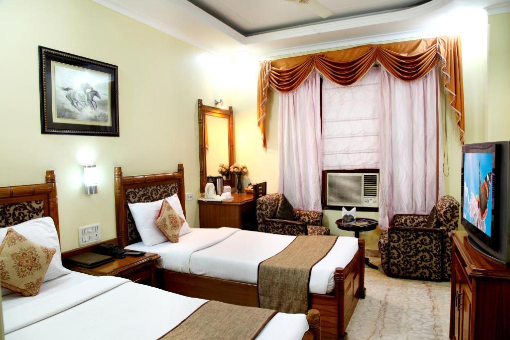 דלהי Hotel Tjs Grand חדר תמונה