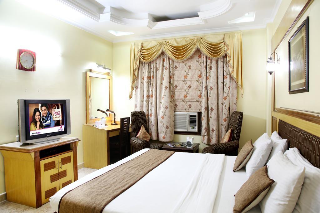דלהי Hotel Tjs Grand מראה חיצוני תמונה