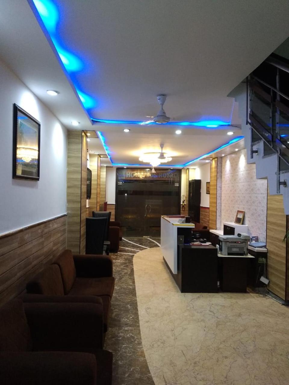 דלהי Hotel Tjs Grand מראה חיצוני תמונה